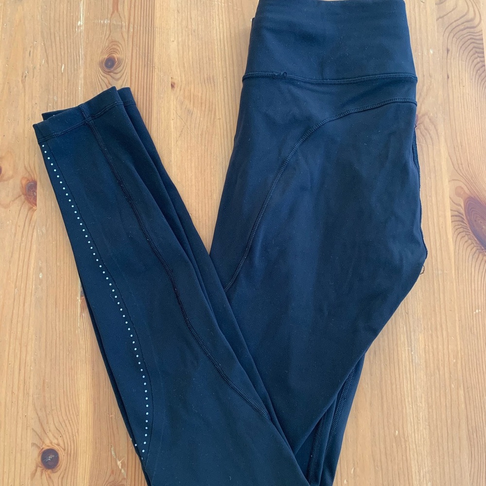 Lululemon reflective running leggings